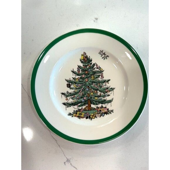Spode Christmas Tree 7 3/4" Salad Plate - Single - Picture 1 of 2